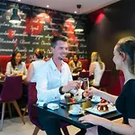 فندق Mercure Poitiers Site Du Futuroscope 4*