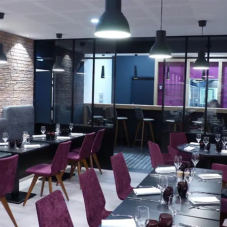 فندق Mercure Poitiers Site Du Futuroscope 4*
