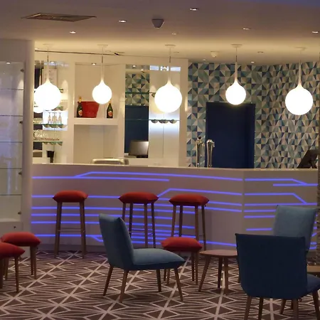 Mercure Poitiers Site Du Futuroscope שאסנוי-דו-פוואטו