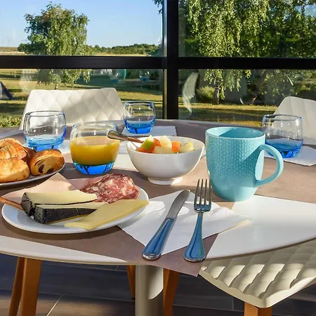 Mercure Poitiers Site Du Futuroscope מלון