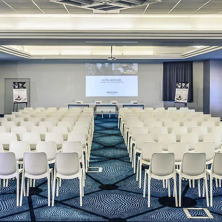 Mercure Poitiers Site Du Futuroscope שאסנוי-דו-פוואטו