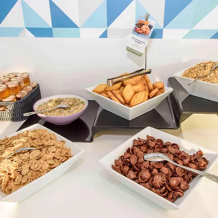 Mercure Poitiers Site Du Futuroscope Hotel