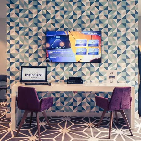 Hotel Mercure Poitiers Site Du Futuroscope 4*