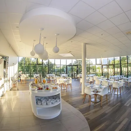 Hotel Mercure Poitiers Site Du Futuroscope Chasseneuil-du-Poitou