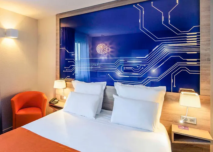 Mercure Poitiers Site Du Futuroscope Hotel 4*