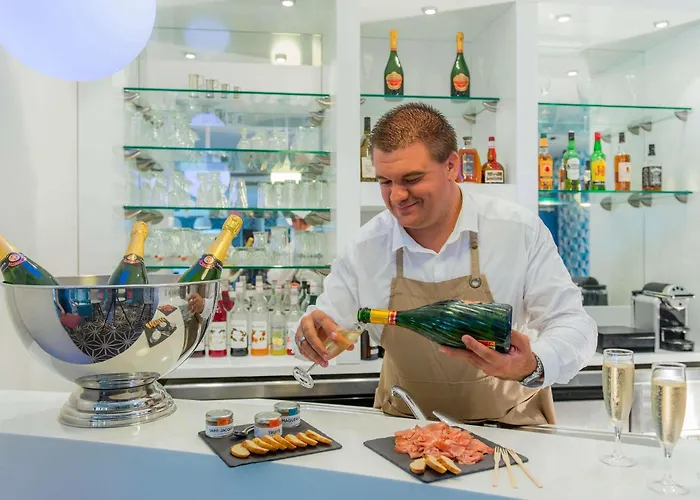 Mercure Poitiers Site Du Futuroscope Hotel