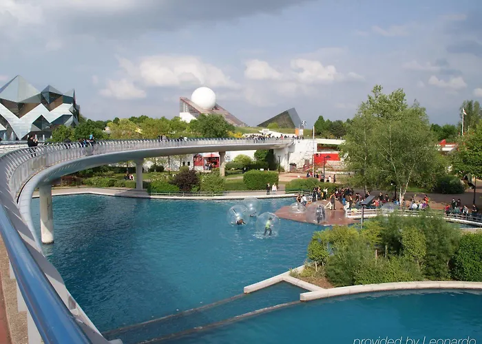 Mercure Poitiers Site Du Futuroscope 4*