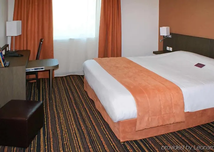 Mercure Poitiers Site Du Futuroscope 4*